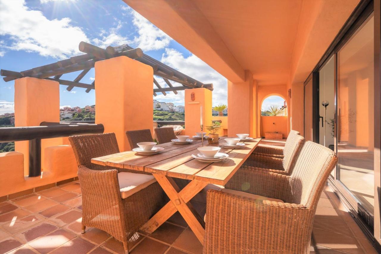 9 Penthouse With Amazing Sea Views, Close To Golf Manilva Duquesa Eksteriør bilde